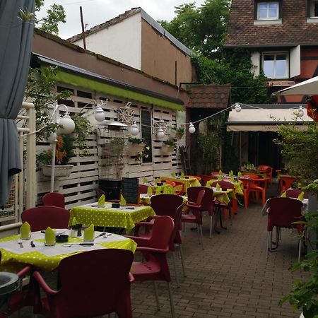 Chambres Touristiques La Cour Des Hotes Obernai Exterior photo